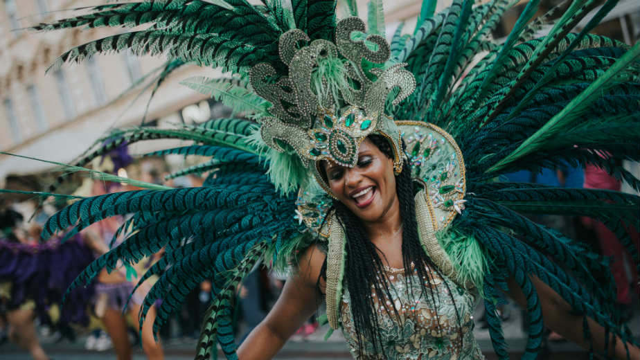 Karnevalskom povorkom završeni “Dani Brazila” u Novom Sadu 1
