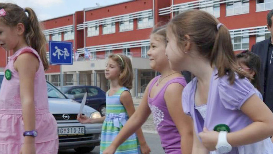 Beograd uvodi novu pomoć za treće dete 1