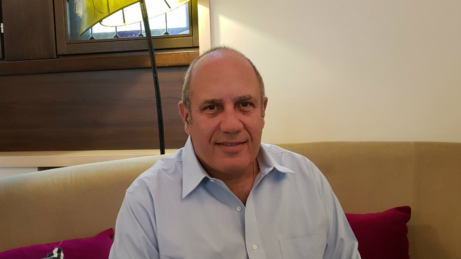 Moća: Multimedijalno gledanje i čitanje 1 Moća: Multimedijalno gledanje i čitanje 1