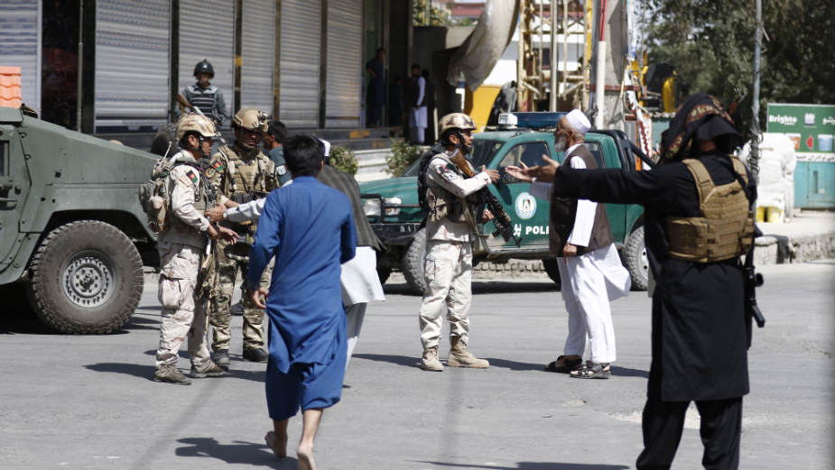 Napadnuta džamija u Kabulu 1