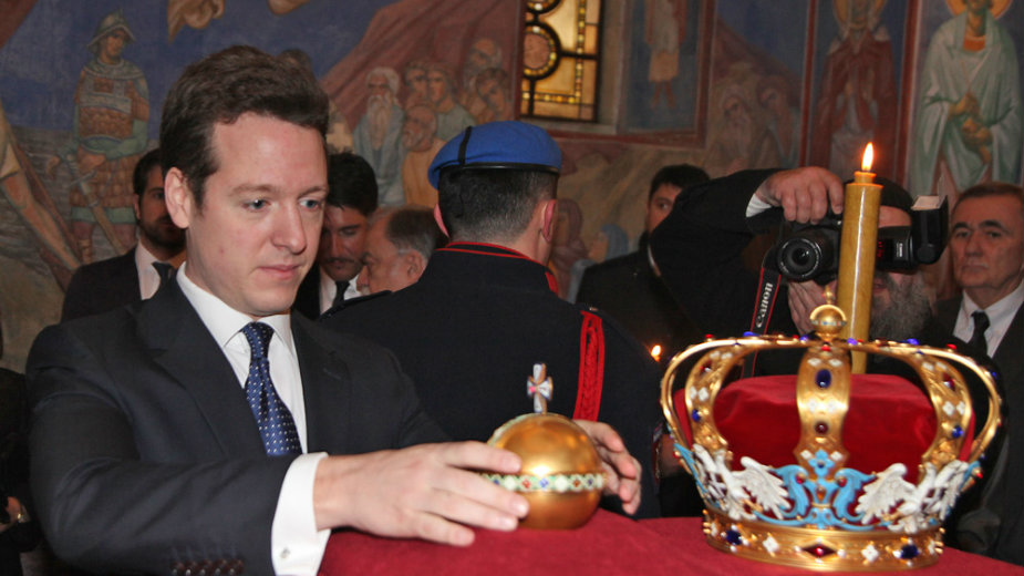 Patrijarh venčava princa Filipa 1