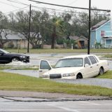 Dve žrtve uragana u Teksasu, desetine nestalih 11