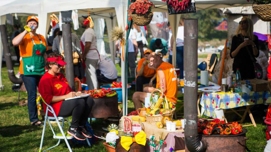 "Izađi mi na teglu" od 25. avgusta 3 "Izađi mi na teglu" od 25. avgusta 3