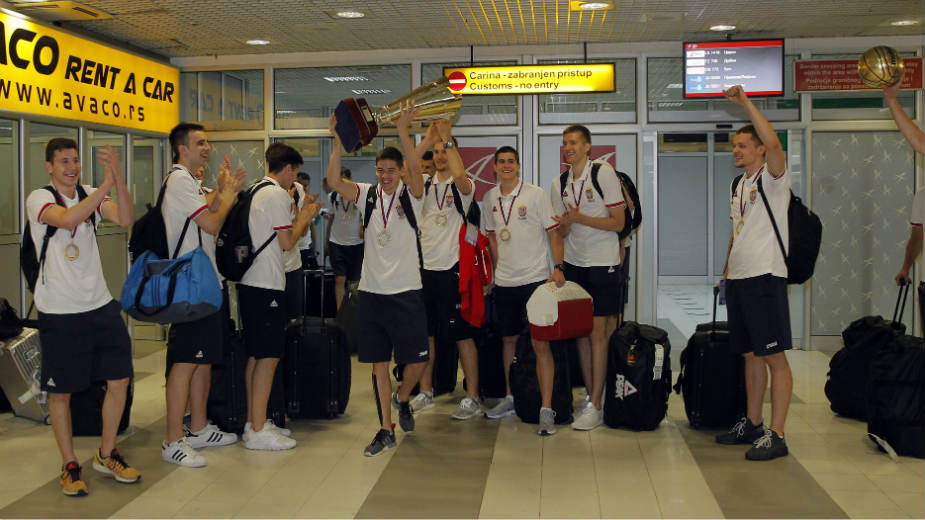 Juniori košarkaši Srbije se vratili na staze velikih uspeha 1