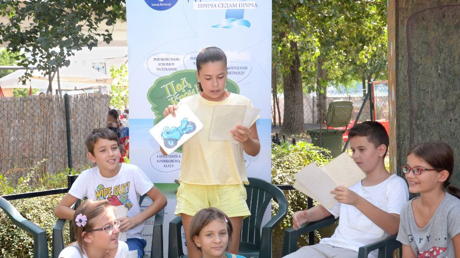 Deca na Štrandu učila mađarski, slovački i slovenački jezik 1