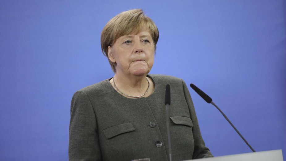 Merkel: NATO štiti i Crnu Goru 1 Merkel: NATO štiti i Crnu Goru 1