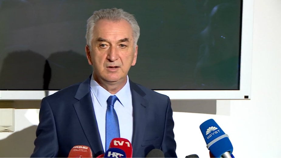 Šarović: SDS će podržati predložene zaključke, mada je bilo mudrijih i boljih puteva 1