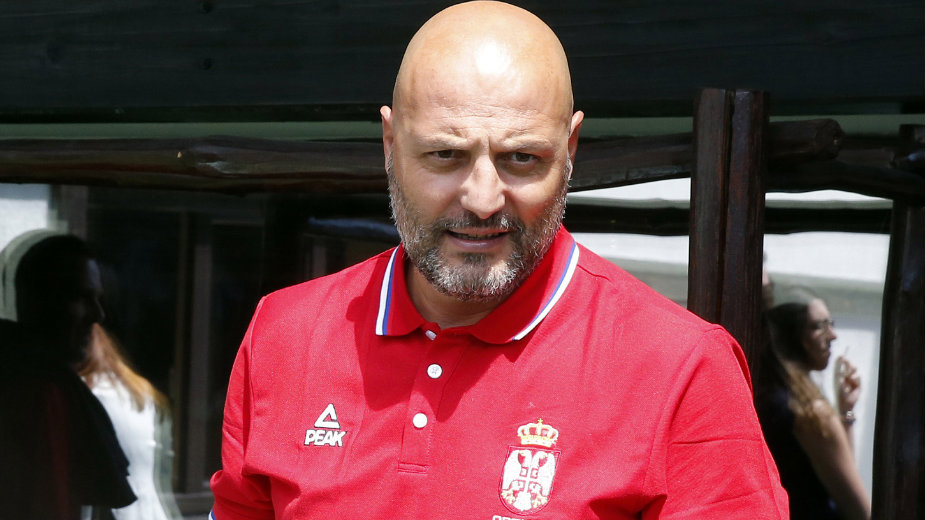 Odavno podignute lestvice 1