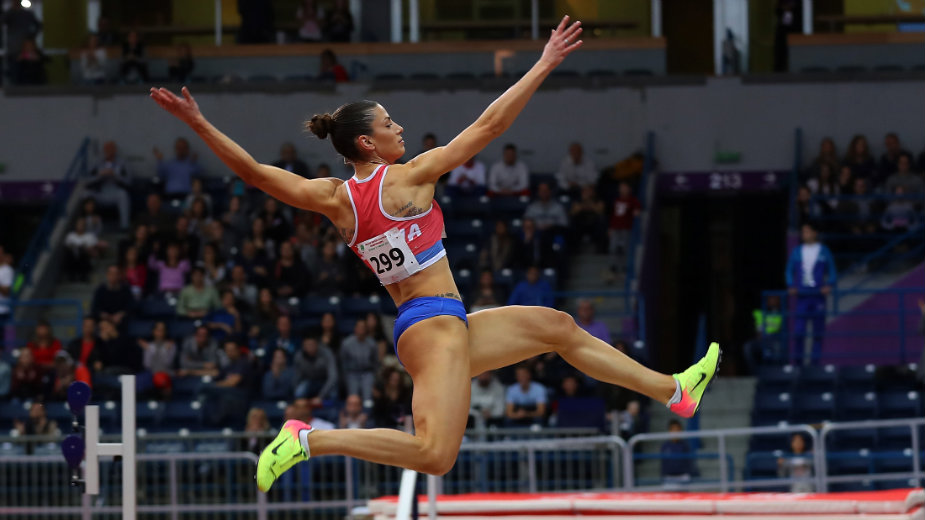 Spremna za skok preko sedam metara 1