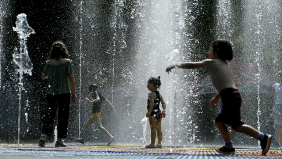 Kako se Evropljani bore sa vrućinama? (FOTO) 7