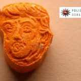 Zaplenjen ekstazi sa likom Donalda Trampa 4