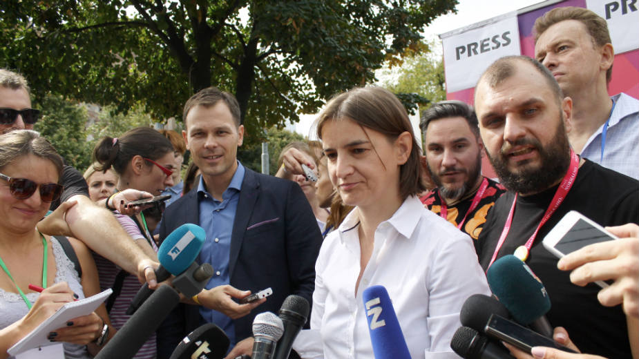 Premijerka Brnabić još ne zna da li će ići na Prajd 1