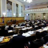 Bespovratna odbrana za ratne zločince? 13