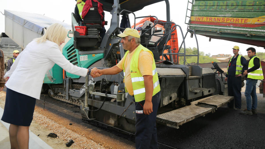 Mihajlović: Vanrеdnе kontrolе urodilе plodom 1