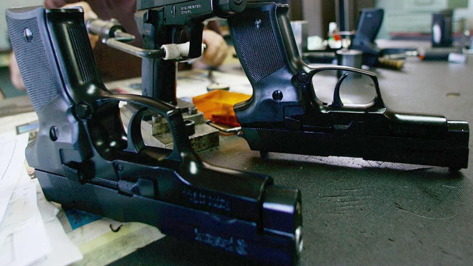 Planina duga Zastave oružja čeka Vladu Srbije 1