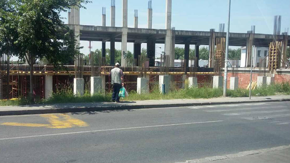 Kuvarica, tašta svedoka saradnika, uložila milione u zgradu 1 Kuvarica, tašta svedoka saradnika, uložila milione u zgradu 1