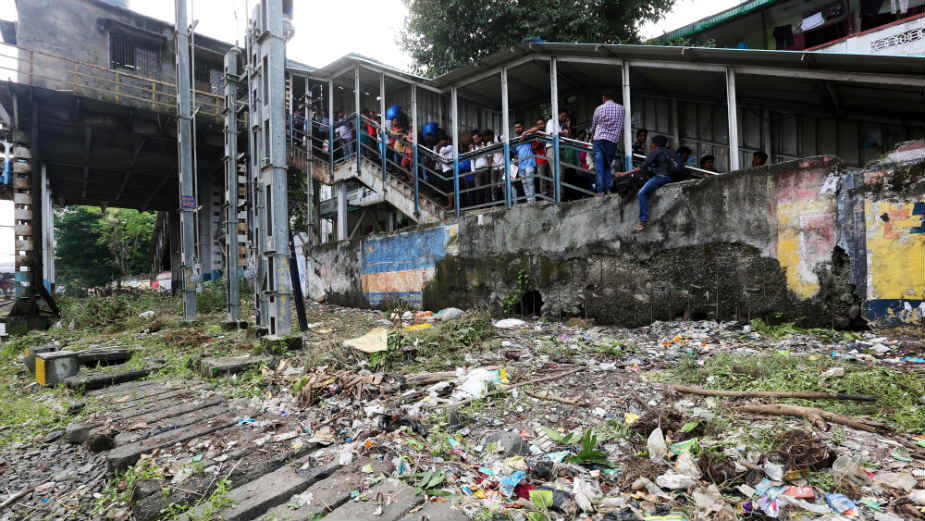 Na železničkoj stanici u Mumbaju poginule 22 osobe 1