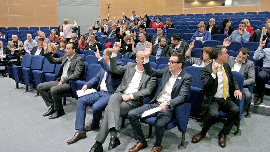 Preletači otpadaju, DJB jača 1