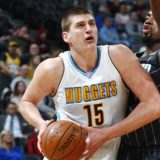 Ne igraš jednu godinu i izdajnik si 2