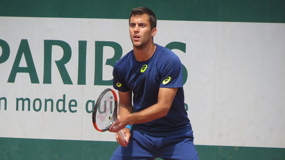 Đere debituje Dejvis Kupu 1