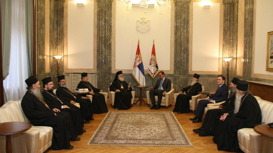 Vučić sa patrijarhom aleksandrijskim 1