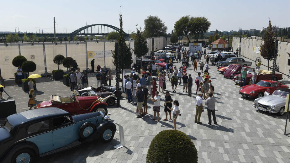 Spektakularni oldtajmeri na "24 sata elegancije" 1 Spektakularni oldtajmeri na "24 sata elegancije" 1