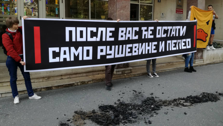 NDB: Posle vas će ostati samo ruševine i pepeo 1