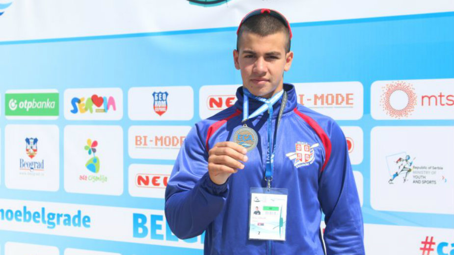 Tenis zamenio za kajak 1