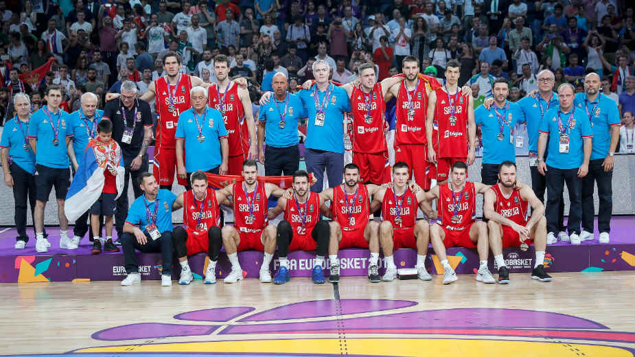 Srbija osvojila srebro na EP u košarci 1
