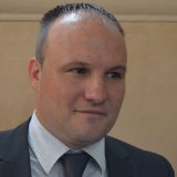 Razlozi za ostavku i dalje nejasni 13