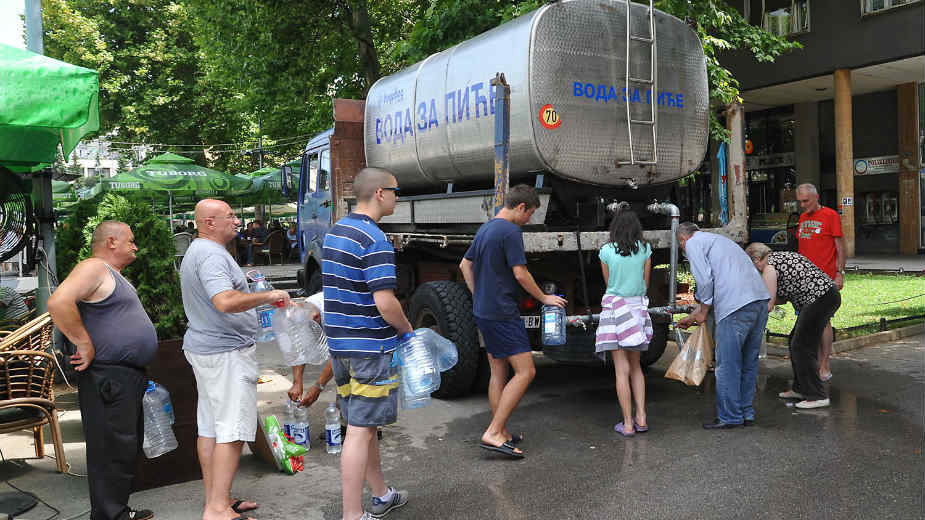 Prete restrikcije vode 1