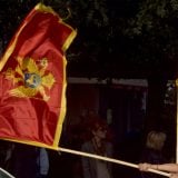 Crna Gora: Kazna za neustajanje na himnu do 2.000 evra 6