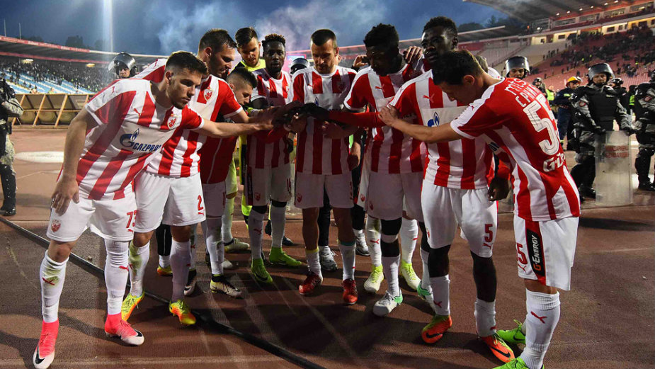 Petorica iz Zvezde u idelnom timu, Marin najbolji igrač 1