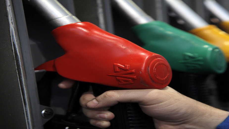 Aditivirana goriva i savremeni trendovi 1 Aditivirana goriva i savremeni trendovi 1