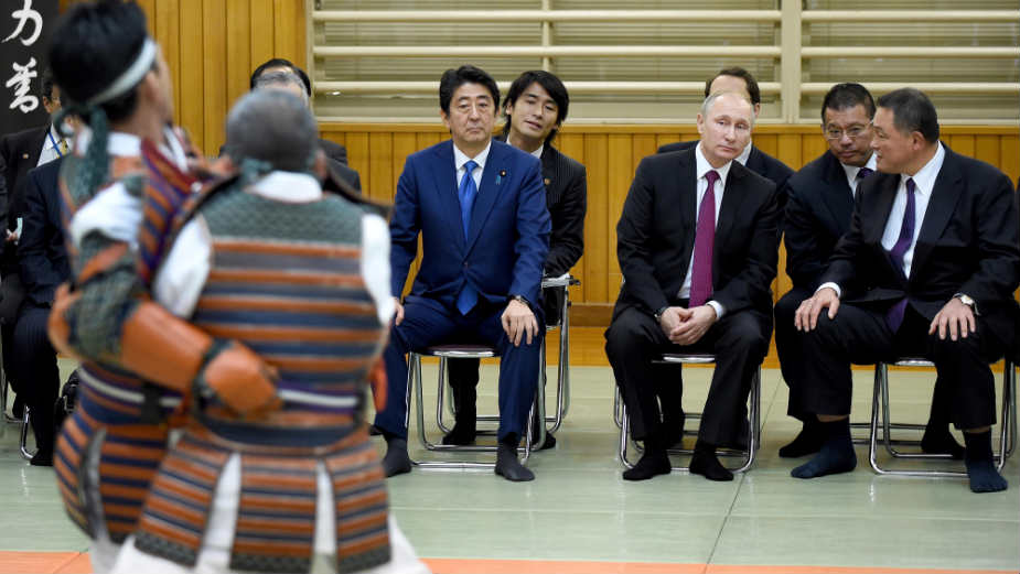 Abe pozvao Putina i Batulgu na turnir u džudou 1