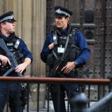 Uhapšen 18-godišnjak zbog napada u londonskom metrou 8