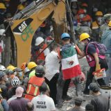 Trodnevna žalost u Meksiku nakon zemljotresa 5