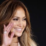 Dženifer Lopez donirala milion dolara za Portoriko 5