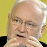 Korać: Deklaracija podseća na pripreme za rat 1