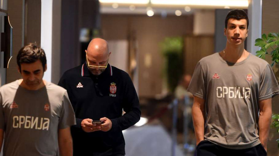 Slovenija i Srbija večeras za zlato 1