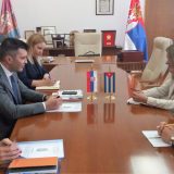 Ministar Đorđević sa ambasadorkom Kube 9