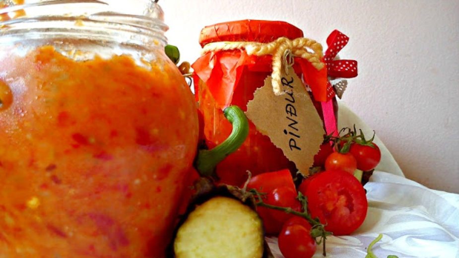 Recept nedelje: Makedonski pinđur 2