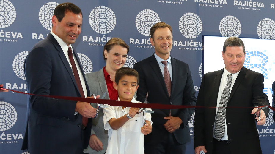 Premijerka i gradonačelnik otvorili Rajićeva Shopping Centar 1