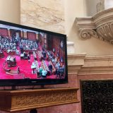 Opozicija kritikuje zakon o obrazovanju 5