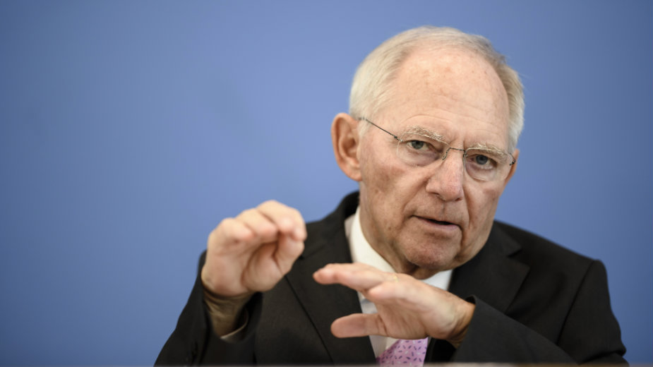 Šojble postaje predsednik Bundestaga 1