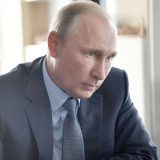 Kremlj: Putin izbegava masovne skupove i testira se na korona virus 3