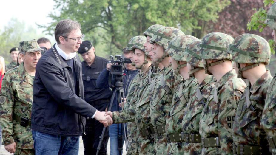 Vučić nema poverenja u policiju 1