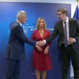 Srbija iz Ustava briše autonomiju Kosova 10