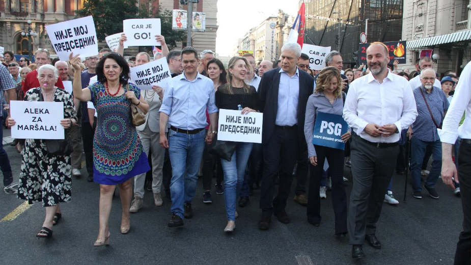 Janković okuplja opoziciju danas na Trgu republike 1