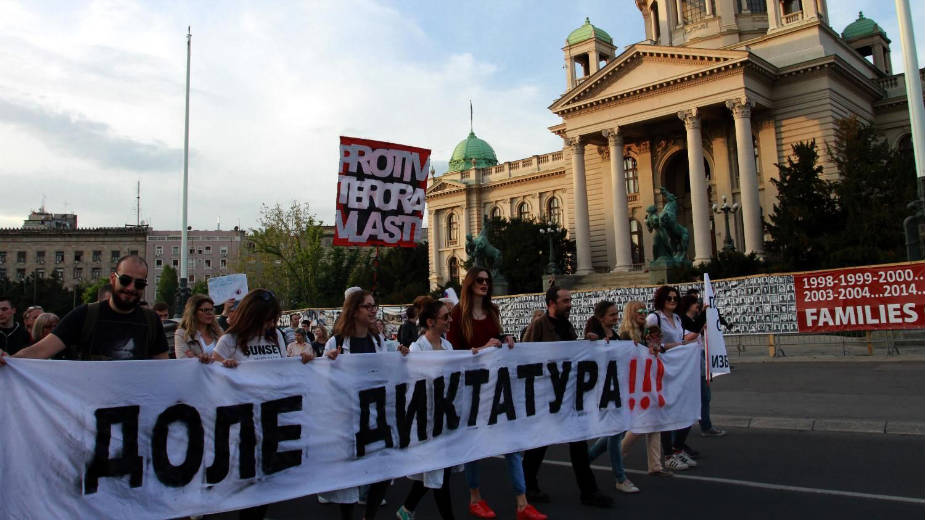 Policija prijavljuje "organizatore" Protesta protiv diktature 1